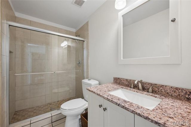 2947 Diekamp Farm Trail, St Charles, MO 63303