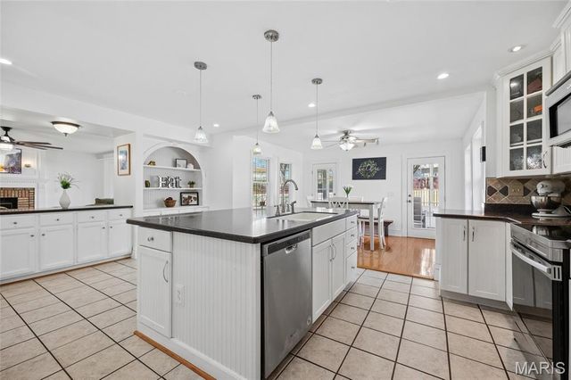 2947 Diekamp Farm Trail, St Charles, MO 63303