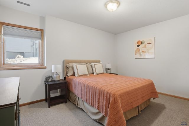 4137 AUGUSTA DR, Rapid City, SD 57703