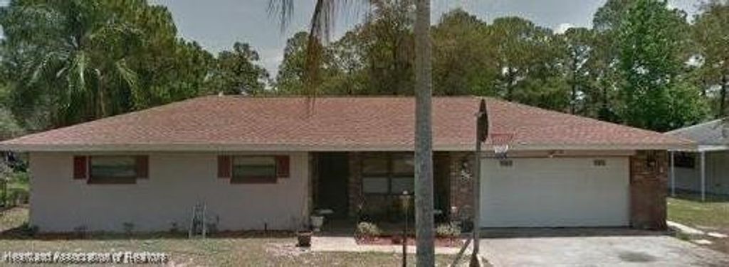 302 Citroen Drive, Sebring, FL 33872