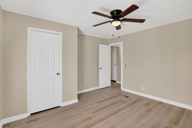 6949 Klug Pines Road, Shreveport, LA 71129