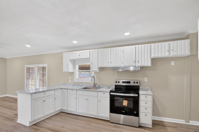 6949 Klug Pines Road, Shreveport, LA 71129