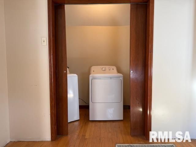 121 N 9TH Street, Herrin, IL 62948