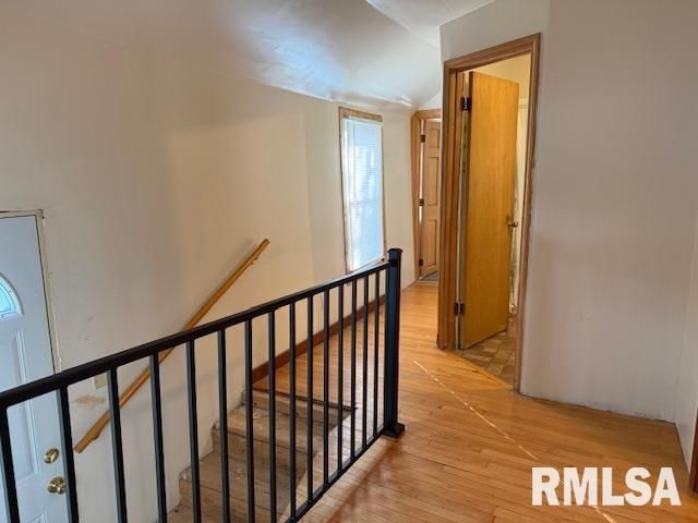 121 N 9TH Street, Herrin, IL 62948