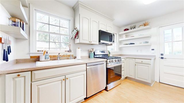 835 Alberson Court, Decatur, GA 30033