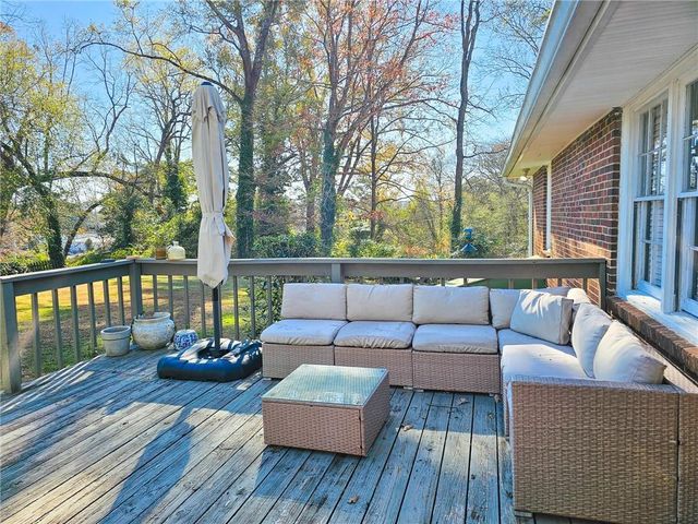 835 Alberson Court, Decatur, GA 30033