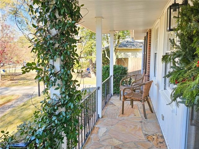 835 Alberson Court, Decatur, GA 30033