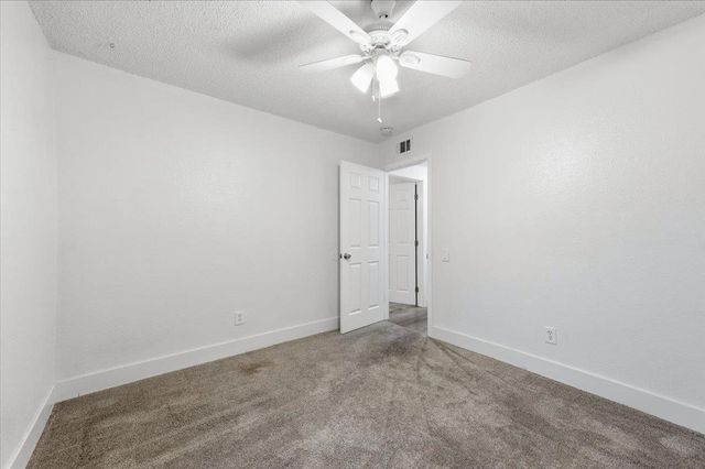 2680 S Whitney Blvd, Rocklin, CA 95677