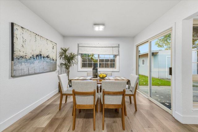 2680 S Whitney Blvd, Rocklin, CA 95677