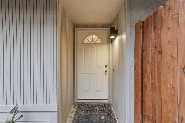 2680 S Whitney Blvd, Rocklin, CA 95677