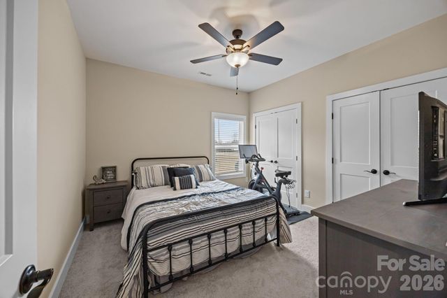 124 Falls Leaf Drive, Troutman, NC 28166