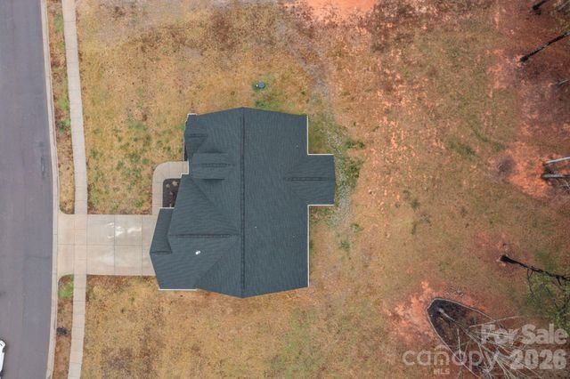 124 Falls Leaf Drive, Troutman, NC 28166