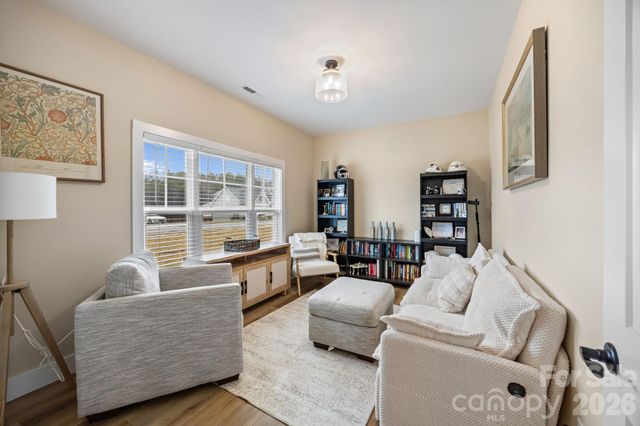 124 Falls Leaf Drive, Troutman, NC 28166