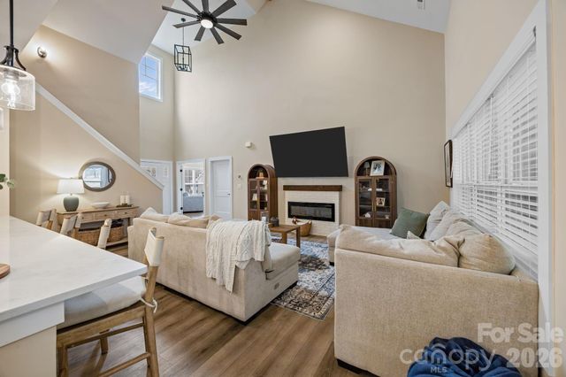 124 Falls Leaf Drive, Troutman, NC 28166