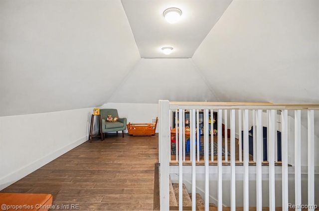 2144 Fischer Street, Detroit, MI 48214