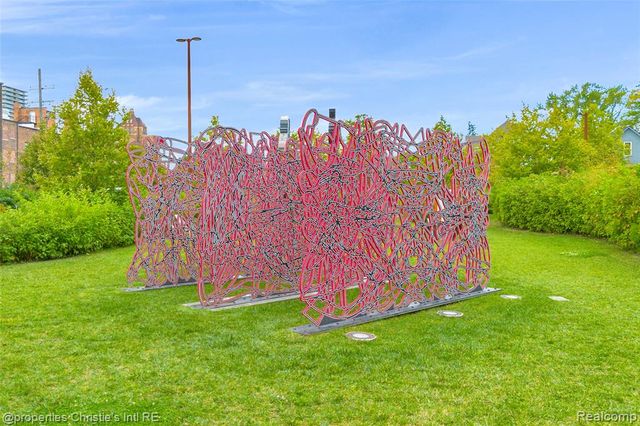 2144 Fischer Street, Detroit, MI 48214