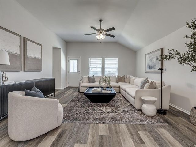 18640 Vivo Drive, Edmond, OK 73012