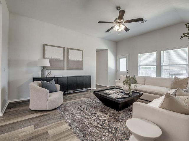 18640 Vivo Drive, Edmond, OK 73012
