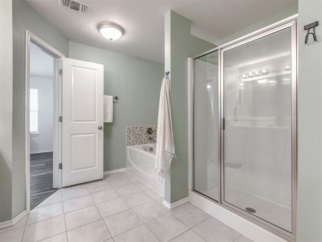 18640 Vivo Drive, Edmond, OK 73012