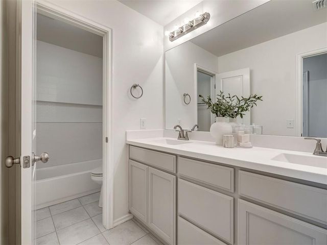 18640 Vivo Drive, Edmond, OK 73012