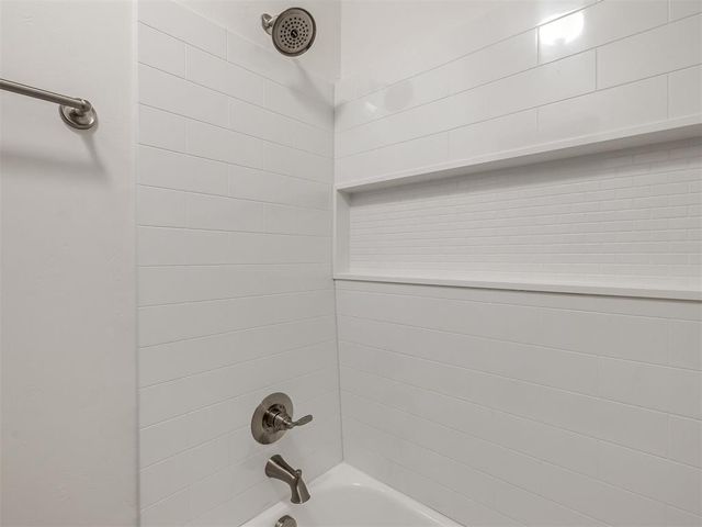 18640 Vivo Drive, Edmond, OK 73012