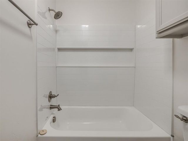 18640 Vivo Drive, Edmond, OK 73012