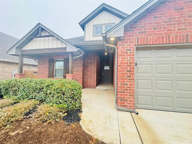 9217 NW 89th Street, Yukon, OK 73099