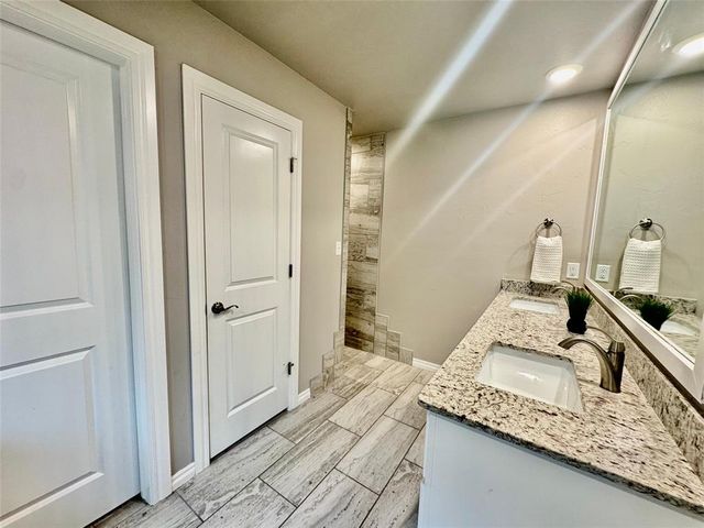 9217 NW 89th Street, Yukon, OK 73099