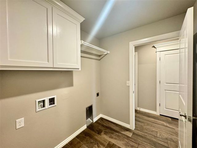 9217 NW 89th Street, Yukon, OK 73099