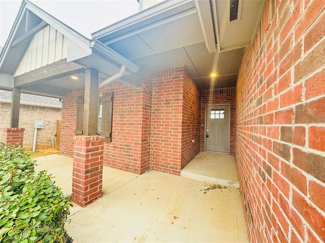 9217 NW 89th Street, Yukon, OK 73099