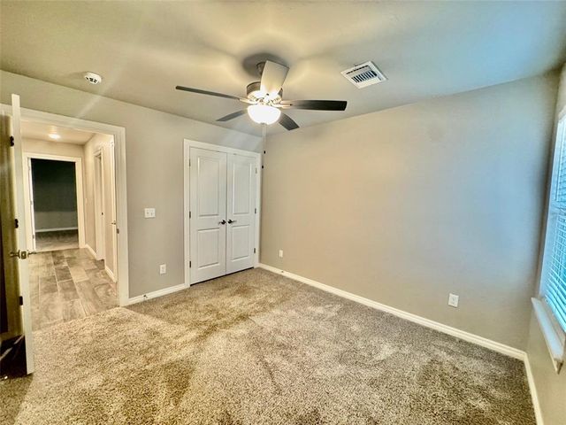 9217 NW 89th Street, Yukon, OK 73099