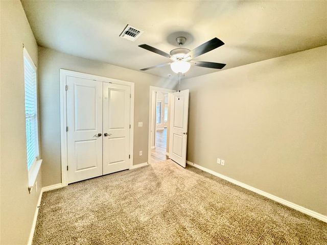 9217 NW 89th Street, Yukon, OK 73099