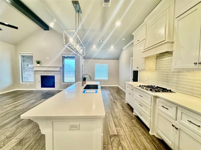 9217 NW 89th Street, Yukon, OK 73099