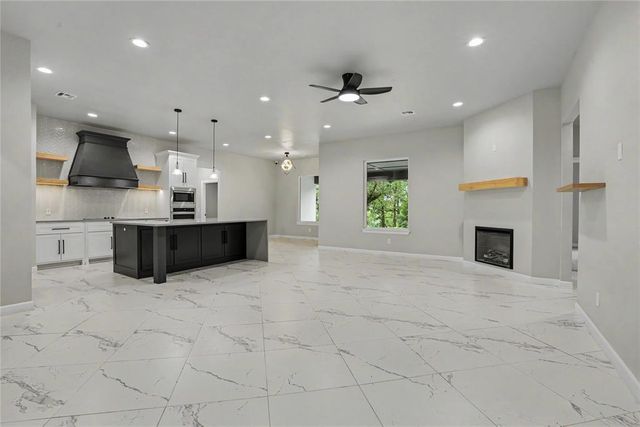 16113 SE 82nd Street, Choctaw, OK 73020