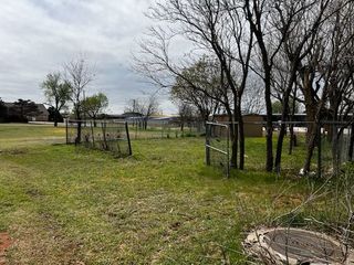 305 NE 2nd Street, Piedmont, OK 73078