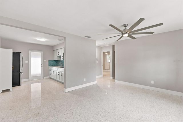 2002 1ST STREET S, St Petersburg, FL 33705