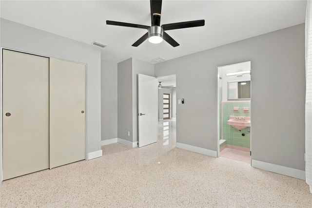2002 1ST STREET S, St Petersburg, FL 33705