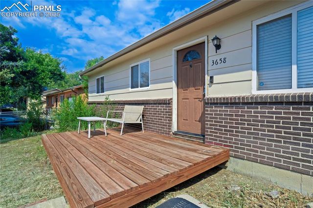 3658 Darkwood Place, Colorado Springs, CO 80910