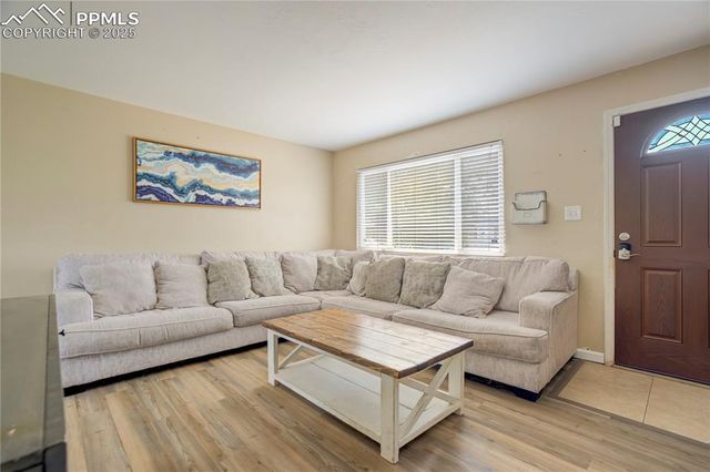 3658 Darkwood Place, Colorado Springs, CO 80910