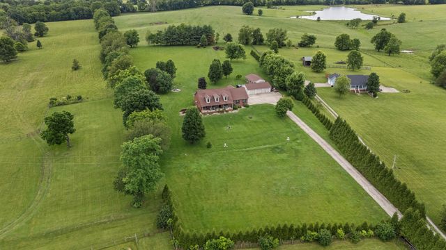 876 Sebree Road, Stamping Ground, KY 40379