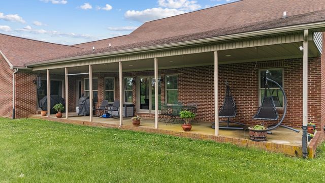 876 Sebree Road, Stamping Ground, KY 40379