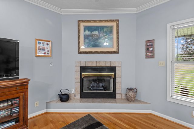 876 Sebree Road, Stamping Ground, KY 40379