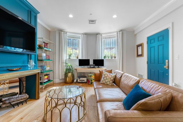 668 Massachusetts Ave G, Boston, MA 02118