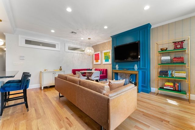 668 Massachusetts Ave G, Boston, MA 02118