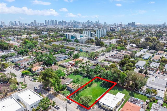 1922 NW 33rd St, Miami, FL 33142