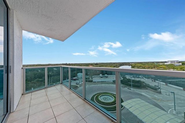 2641 N FLAMINGO Road 901N, Sunrise, FL 33323