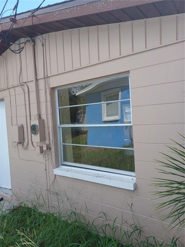 615 NORTH AVENUE, Tarpon Springs, FL 34689