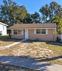 615 NORTH AVENUE, Tarpon Springs, FL 34689