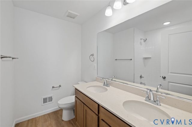 2251 Kennington Pky, King William, VA 23009