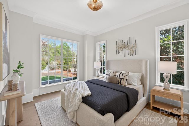 914 Edinburgh Lane, Charlotte, NC 28209